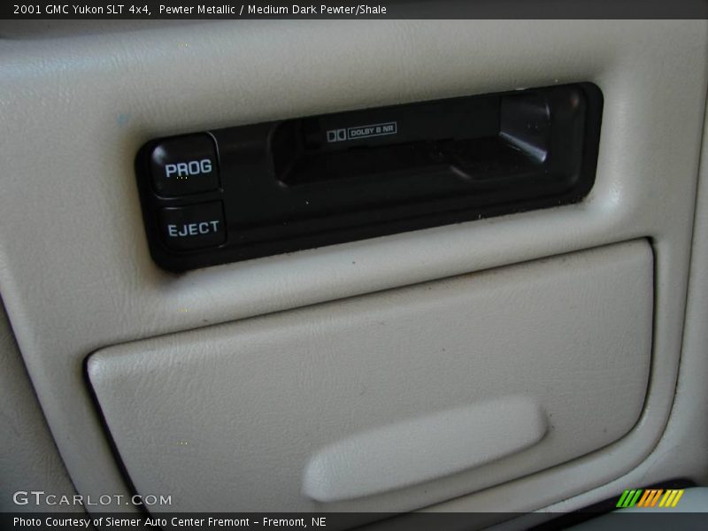 Pewter Metallic / Medium Dark Pewter/Shale 2001 GMC Yukon SLT 4x4