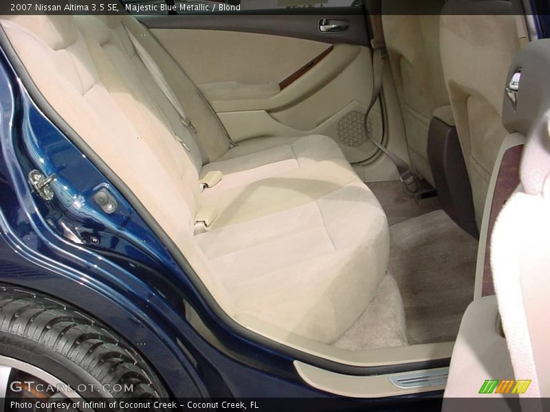 Majestic Blue Metallic / Blond 2007 Nissan Altima 3.5 SE