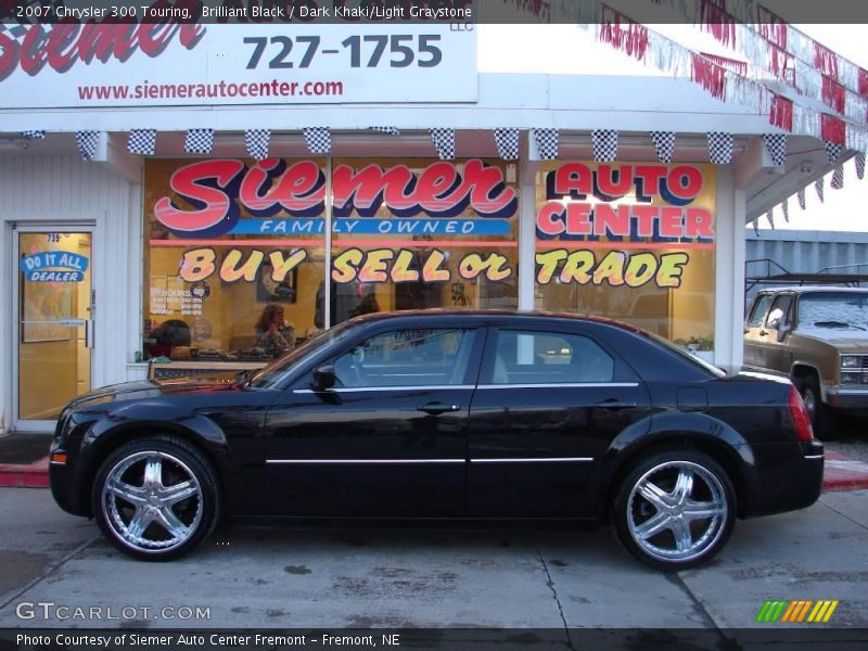 Brilliant Black / Dark Khaki/Light Graystone 2007 Chrysler 300 Touring