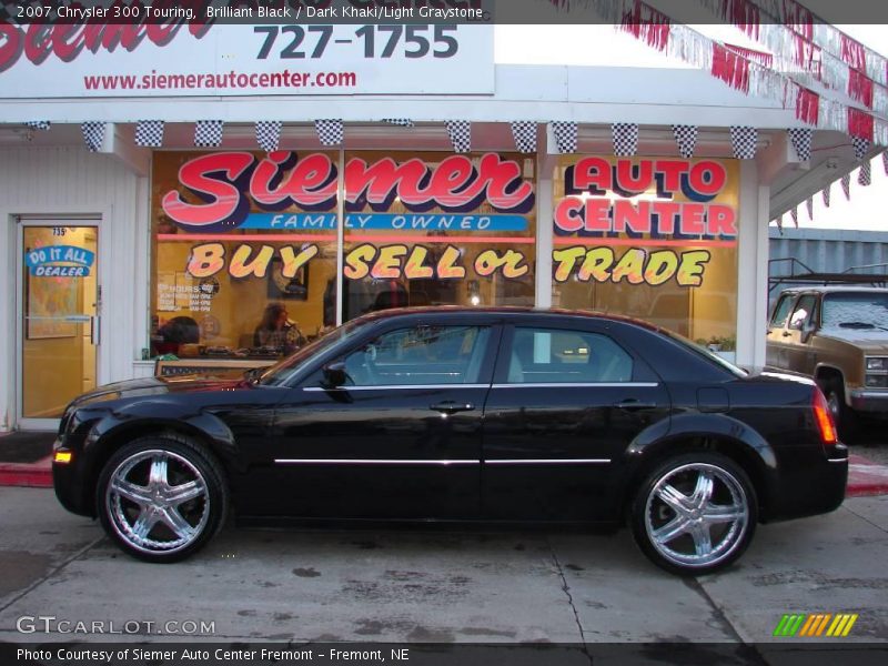 Brilliant Black / Dark Khaki/Light Graystone 2007 Chrysler 300 Touring