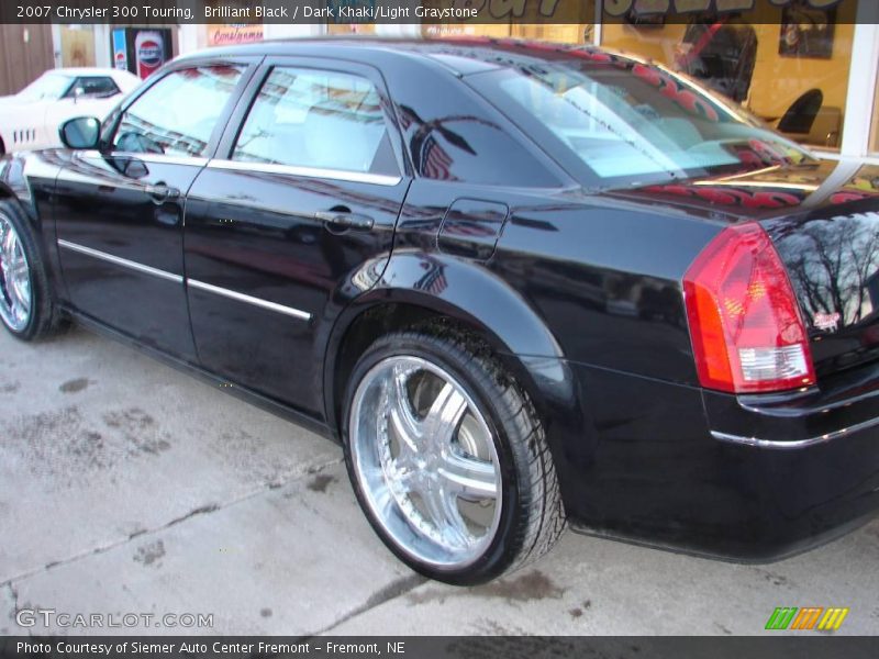 Brilliant Black / Dark Khaki/Light Graystone 2007 Chrysler 300 Touring
