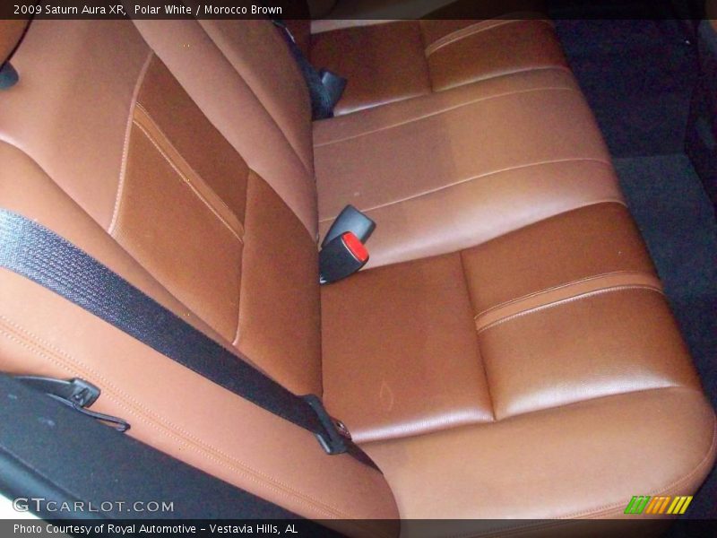 Polar White / Morocco Brown 2009 Saturn Aura XR