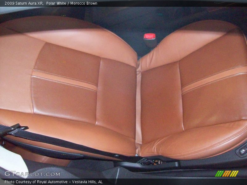 Polar White / Morocco Brown 2009 Saturn Aura XR