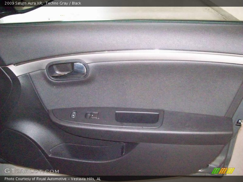 Techno Gray / Black 2009 Saturn Aura XR