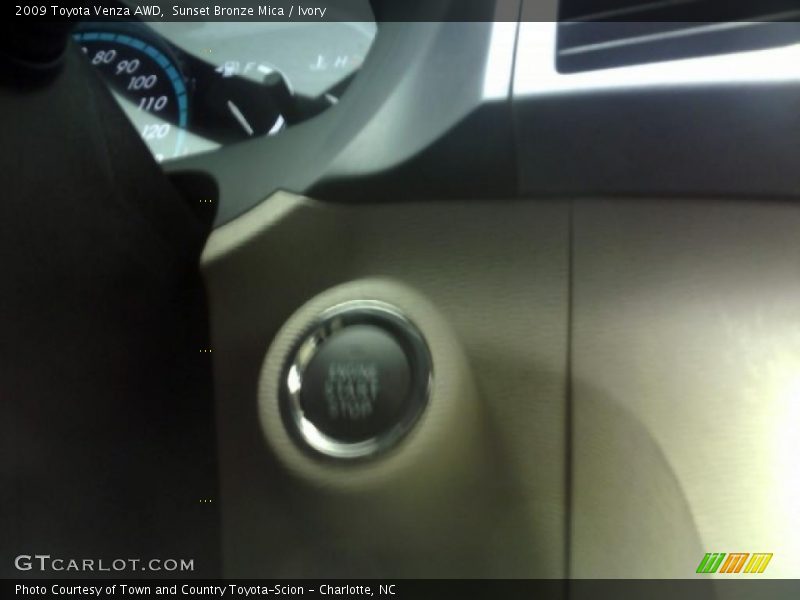 Sunset Bronze Mica / Ivory 2009 Toyota Venza AWD