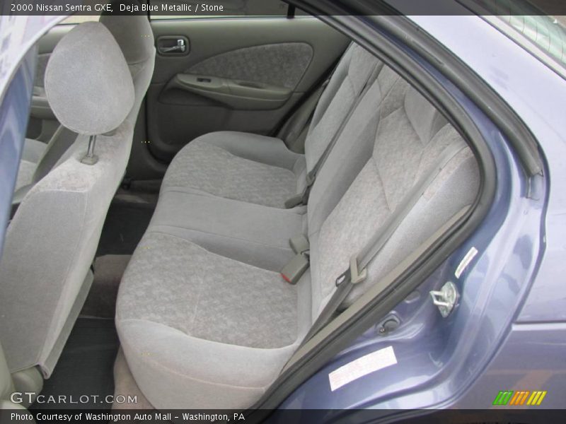 Deja Blue Metallic / Stone 2000 Nissan Sentra GXE