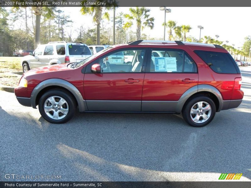 Red Fire Metallic / Shale Grey 2007 Ford Freestyle SEL