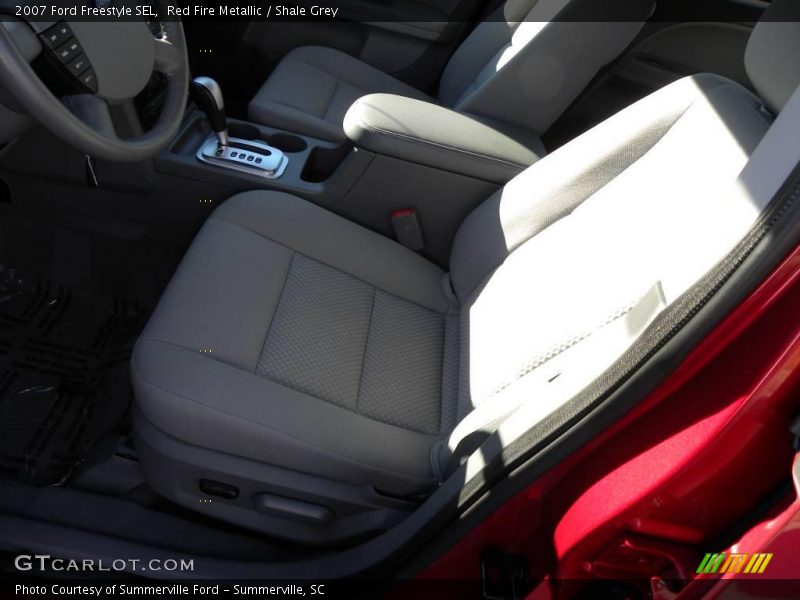 Red Fire Metallic / Shale Grey 2007 Ford Freestyle SEL
