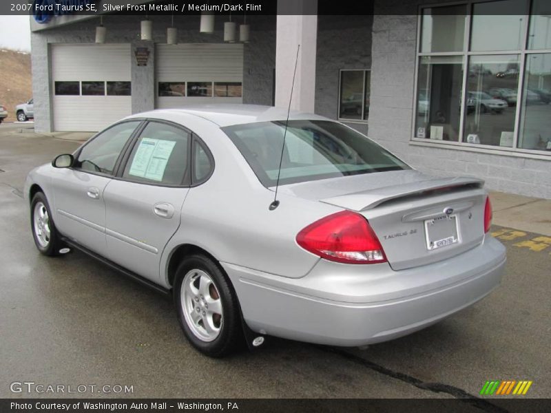 Silver Frost Metallic / Medium/Dark Flint 2007 Ford Taurus SE