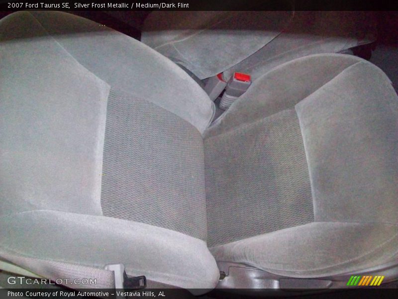 Silver Frost Metallic / Medium/Dark Flint 2007 Ford Taurus SE