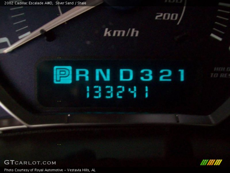 Silver Sand / Shale 2002 Cadillac Escalade AWD