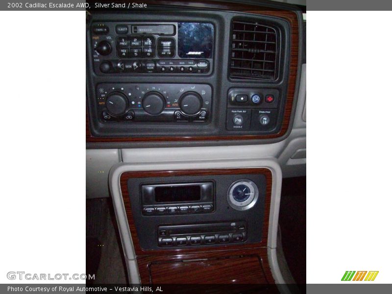 Silver Sand / Shale 2002 Cadillac Escalade AWD