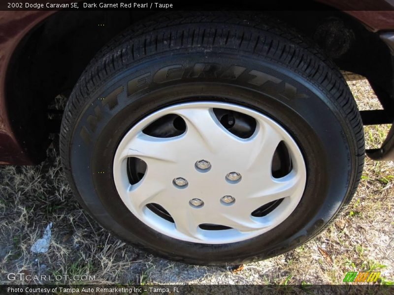 Dark Garnet Red Pearl / Taupe 2002 Dodge Caravan SE