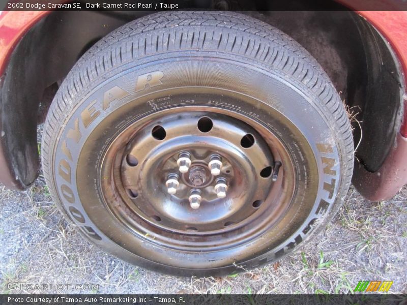 Dark Garnet Red Pearl / Taupe 2002 Dodge Caravan SE