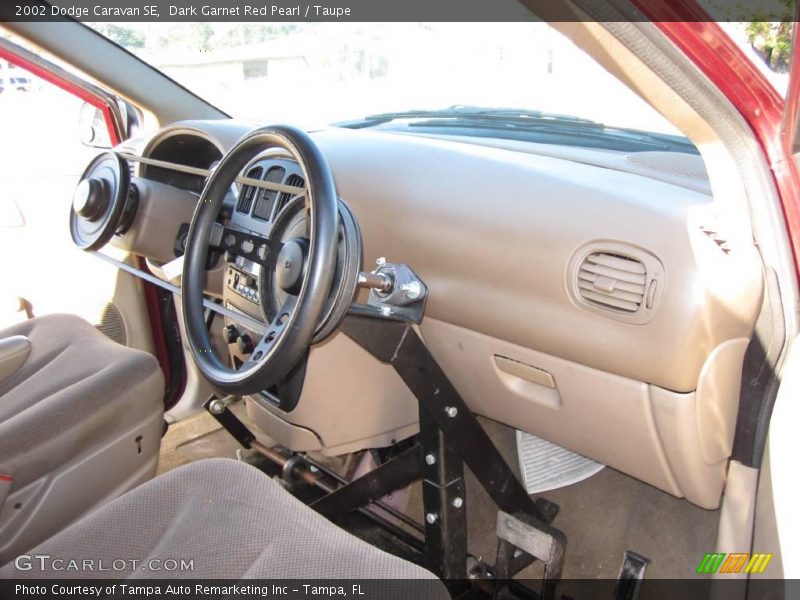 Dark Garnet Red Pearl / Taupe 2002 Dodge Caravan SE