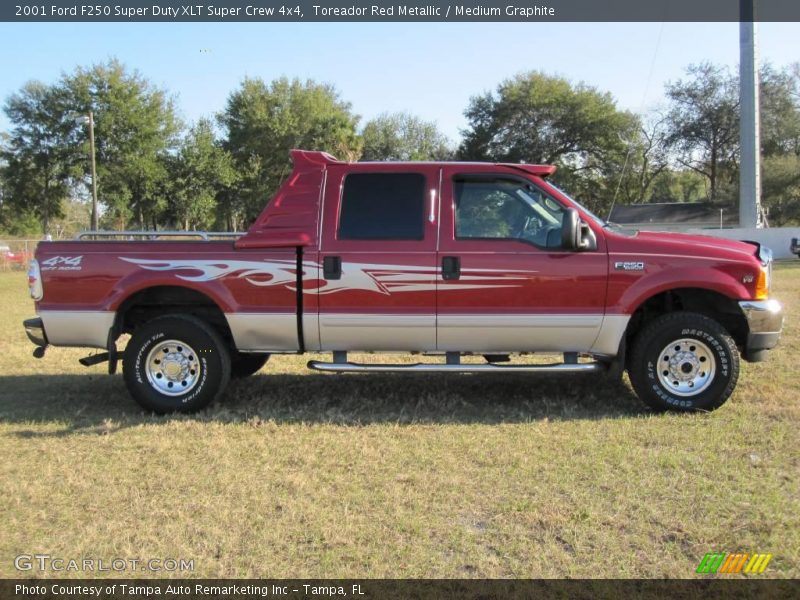 Toreador Red Metallic / Medium Graphite 2001 Ford F250 Super Duty XLT Super Crew 4x4