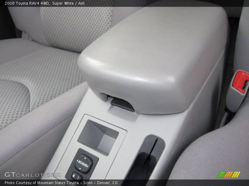 Super White / Ash 2008 Toyota RAV4 4WD