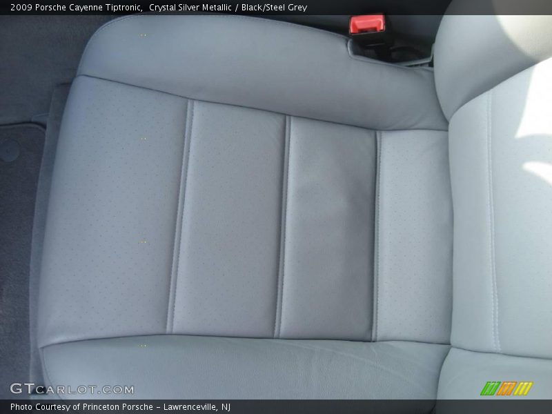 Crystal Silver Metallic / Black/Steel Grey 2009 Porsche Cayenne Tiptronic