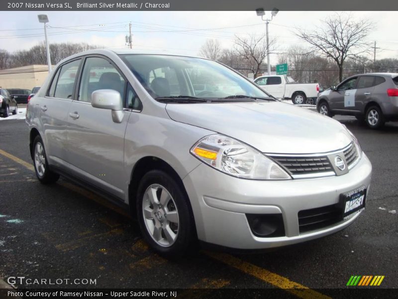 Brilliant Silver Metallic / Charcoal 2007 Nissan Versa SL