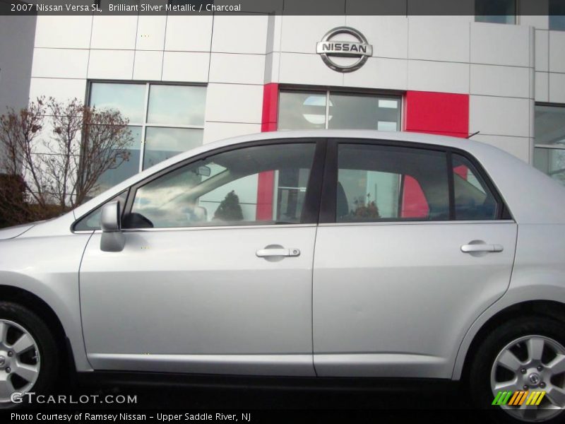 Brilliant Silver Metallic / Charcoal 2007 Nissan Versa SL