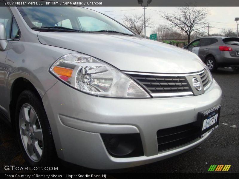 Brilliant Silver Metallic / Charcoal 2007 Nissan Versa SL