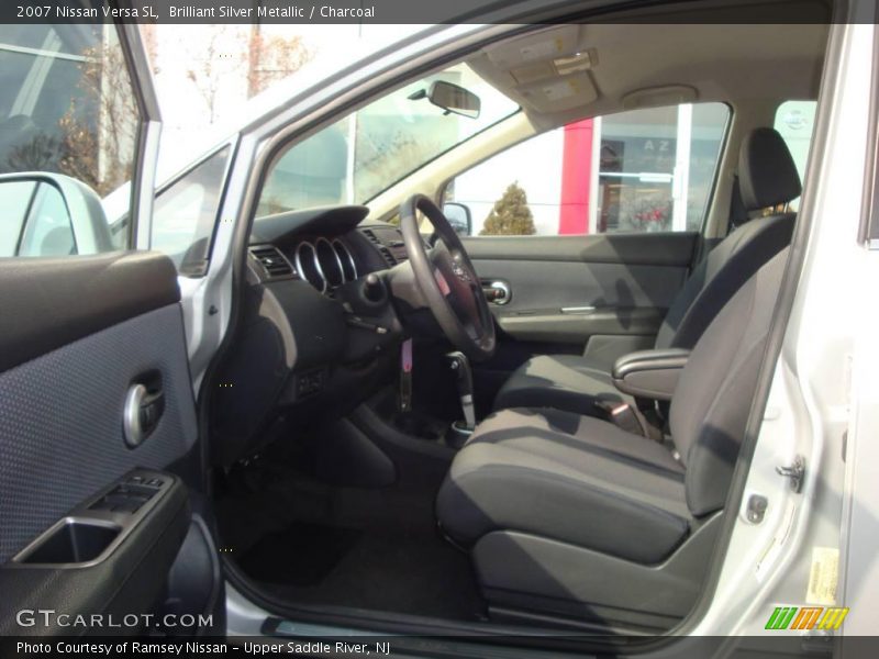 Brilliant Silver Metallic / Charcoal 2007 Nissan Versa SL