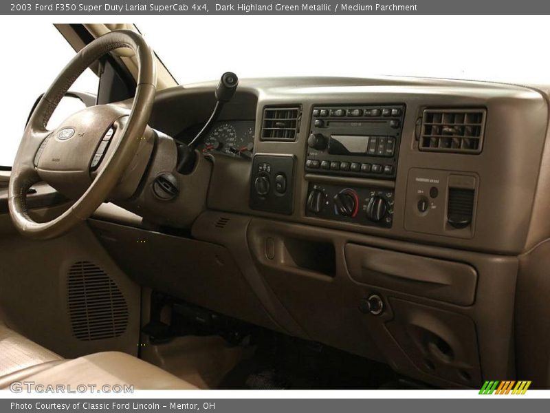Dark Highland Green Metallic / Medium Parchment 2003 Ford F350 Super Duty Lariat SuperCab 4x4