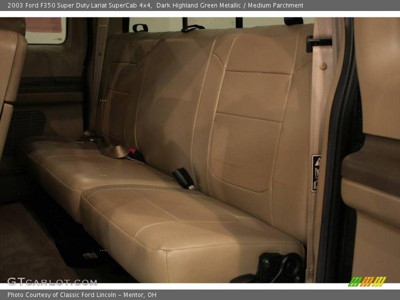 Dark Highland Green Metallic / Medium Parchment 2003 Ford F350 Super Duty Lariat SuperCab 4x4