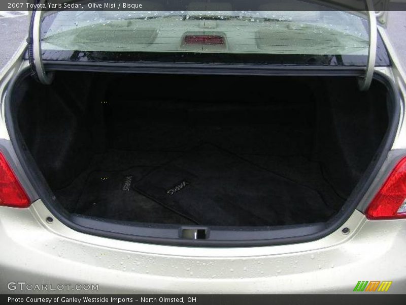 Olive Mist / Bisque 2007 Toyota Yaris Sedan