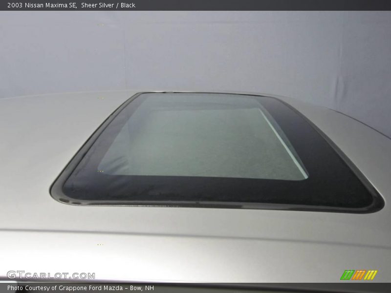 Sheer Silver / Black 2003 Nissan Maxima SE