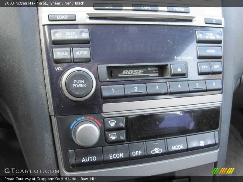 Sheer Silver / Black 2003 Nissan Maxima SE