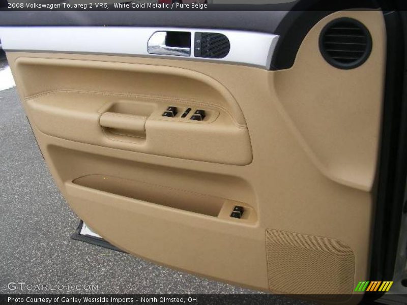 White Gold Metallic / Pure Beige 2008 Volkswagen Touareg 2 VR6