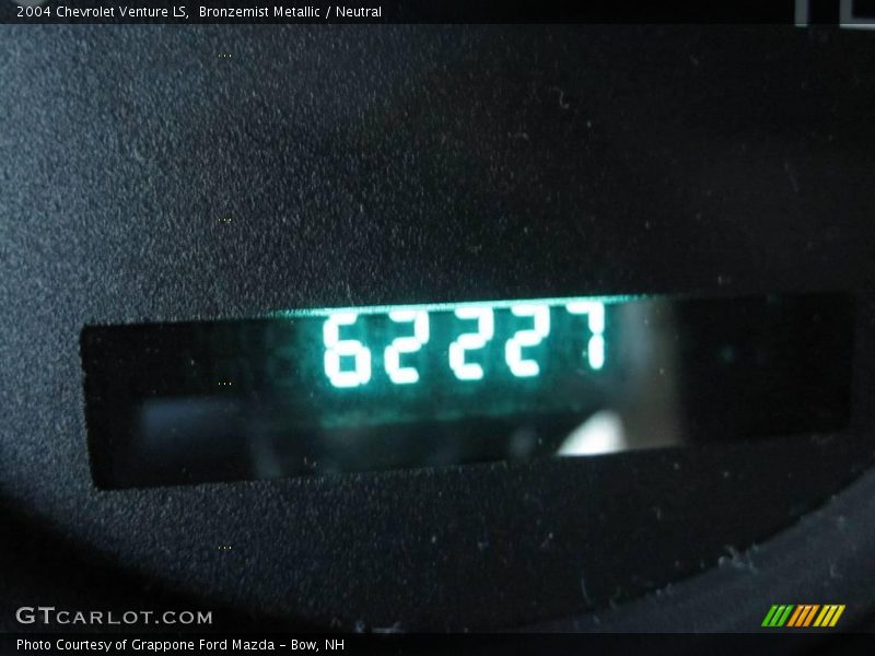 Bronzemist Metallic / Neutral 2004 Chevrolet Venture LS