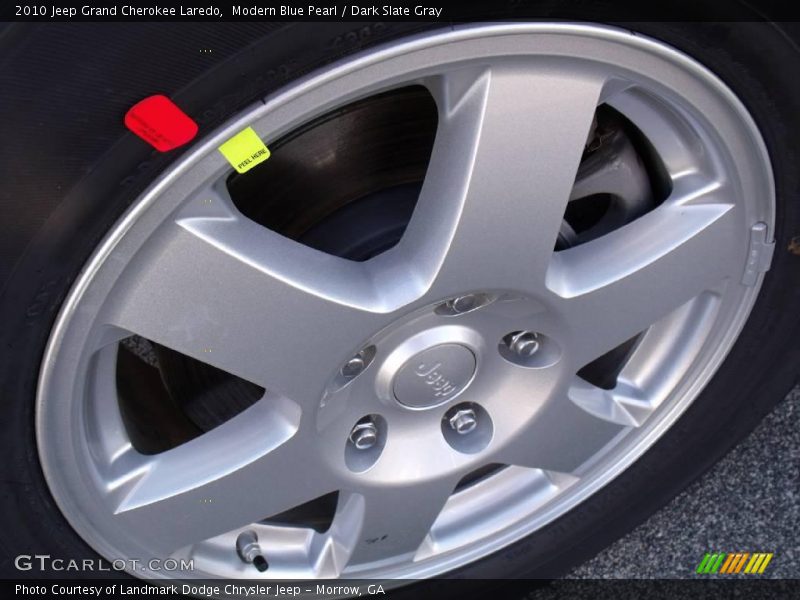 Modern Blue Pearl / Dark Slate Gray 2010 Jeep Grand Cherokee Laredo
