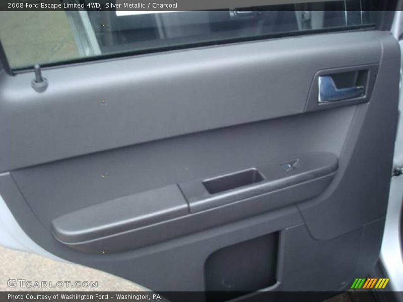 Silver Metallic / Charcoal 2008 Ford Escape Limited 4WD