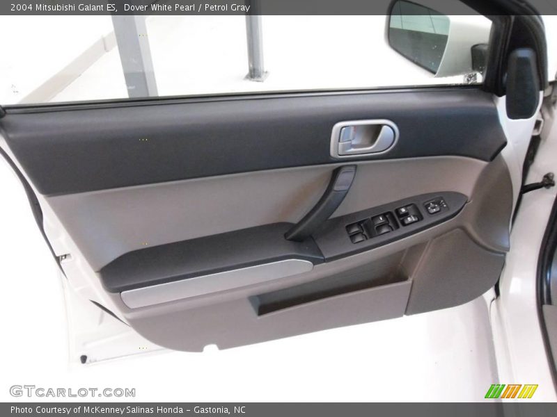 Dover White Pearl / Petrol Gray 2004 Mitsubishi Galant ES
