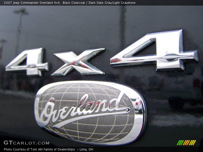 Black Clearcoat / Dark Slate Gray/Light Graystone 2007 Jeep Commander Overland 4x4