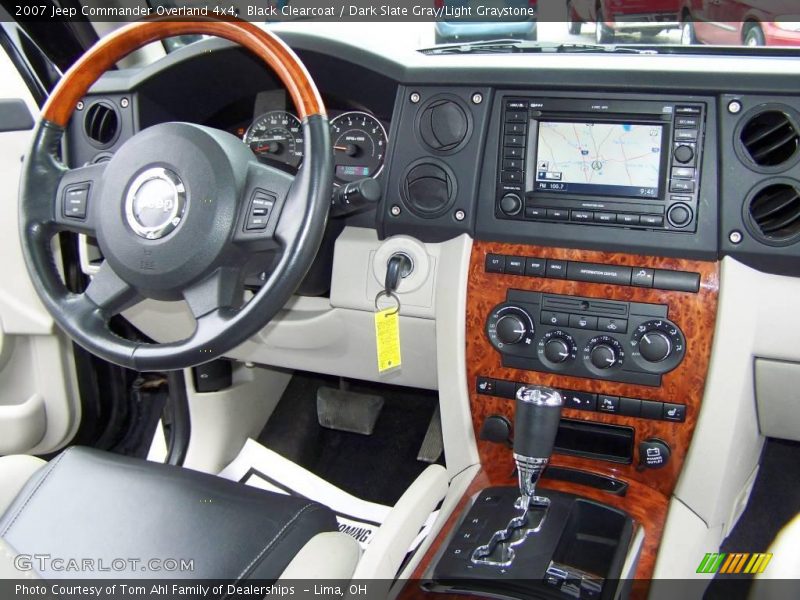 Black Clearcoat / Dark Slate Gray/Light Graystone 2007 Jeep Commander Overland 4x4