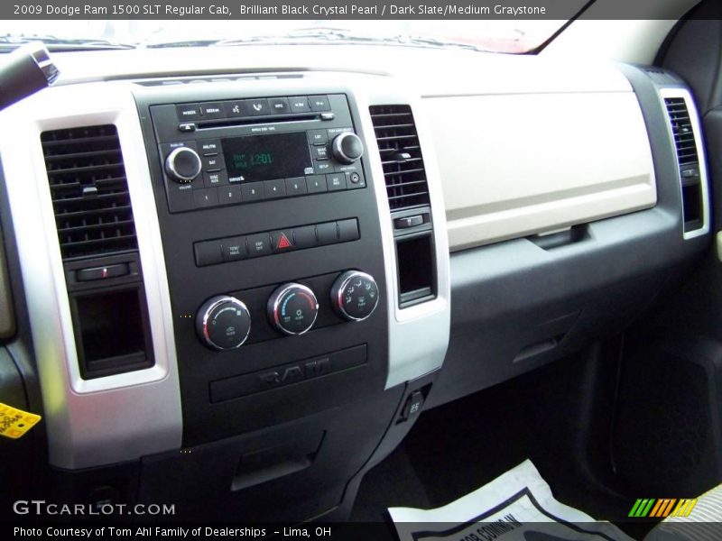 Brilliant Black Crystal Pearl / Dark Slate/Medium Graystone 2009 Dodge Ram 1500 SLT Regular Cab