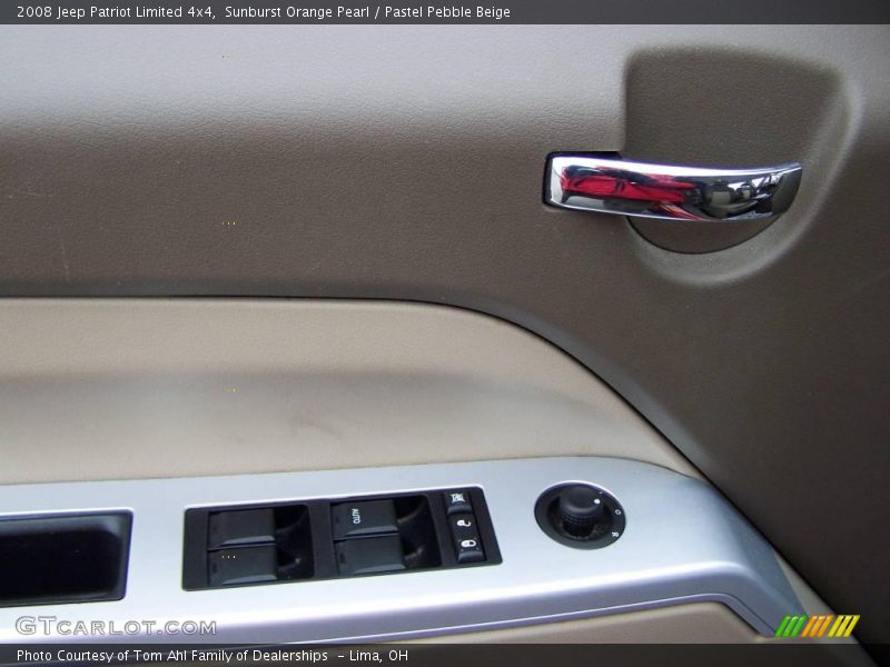 Sunburst Orange Pearl / Pastel Pebble Beige 2008 Jeep Patriot Limited 4x4
