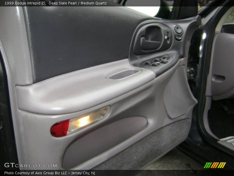 Deep Slate Pearl / Medium Quartz 1999 Dodge Intrepid ES