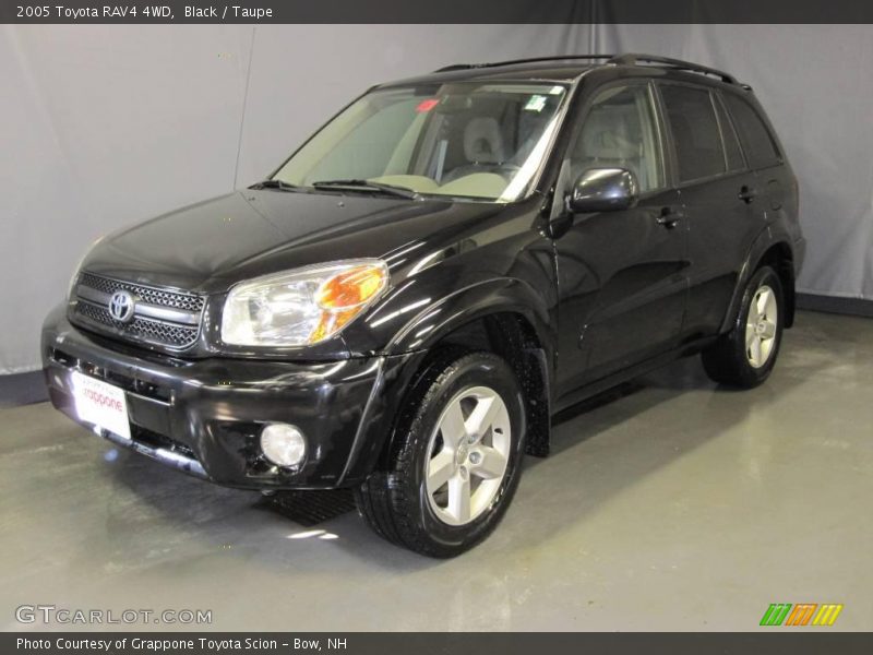 Black / Taupe 2005 Toyota RAV4 4WD