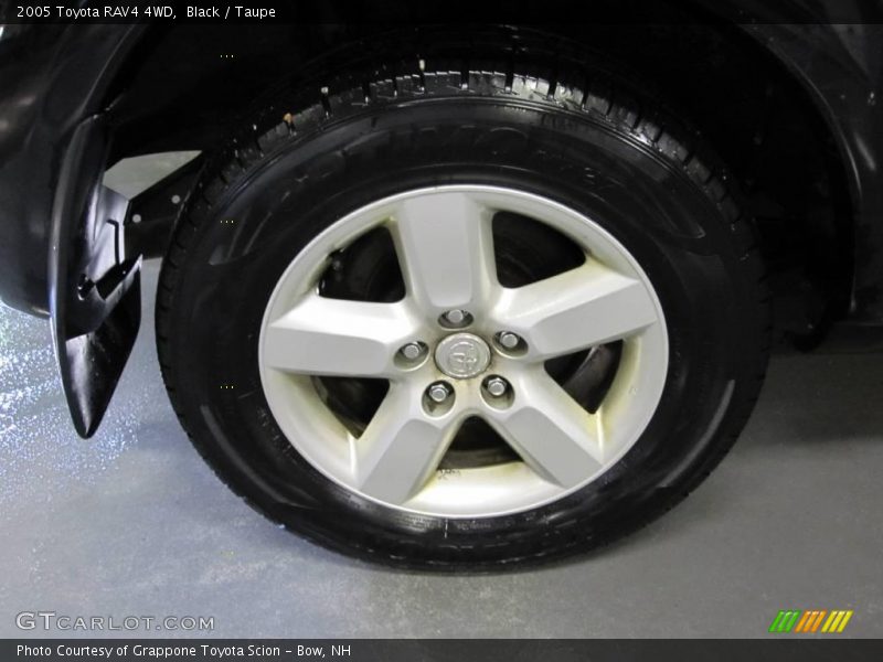 Black / Taupe 2005 Toyota RAV4 4WD
