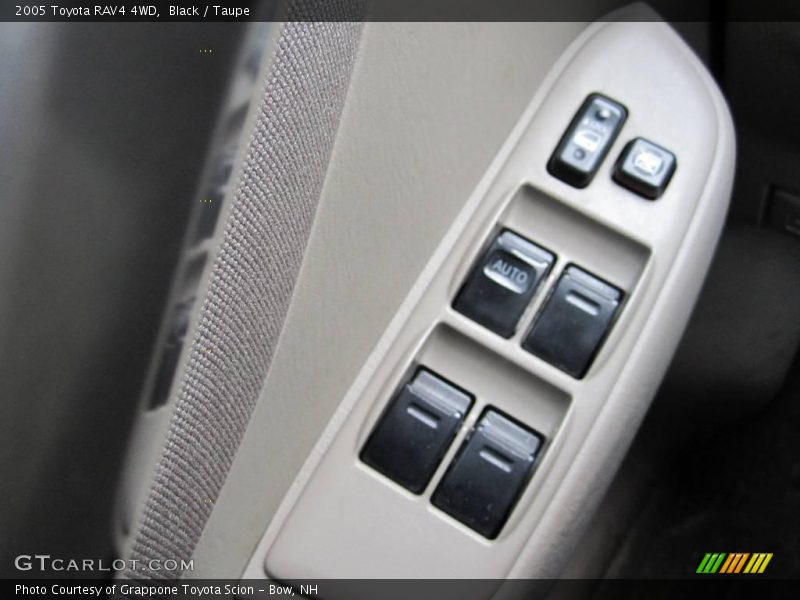 Black / Taupe 2005 Toyota RAV4 4WD