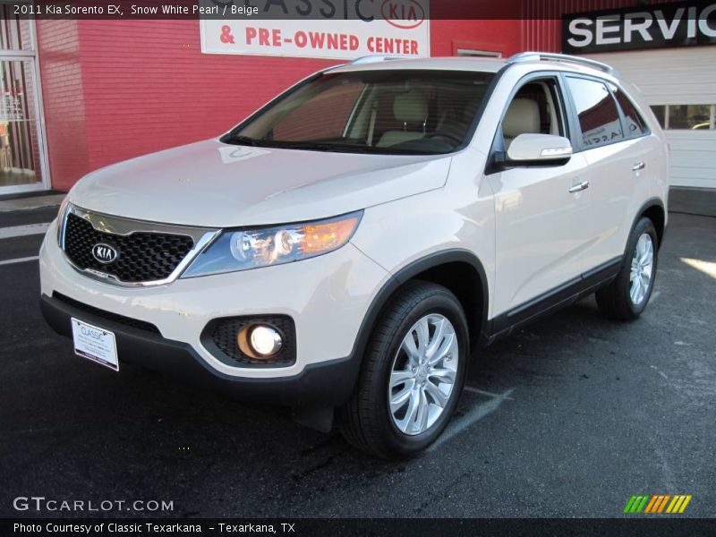 Snow White Pearl / Beige 2011 Kia Sorento EX