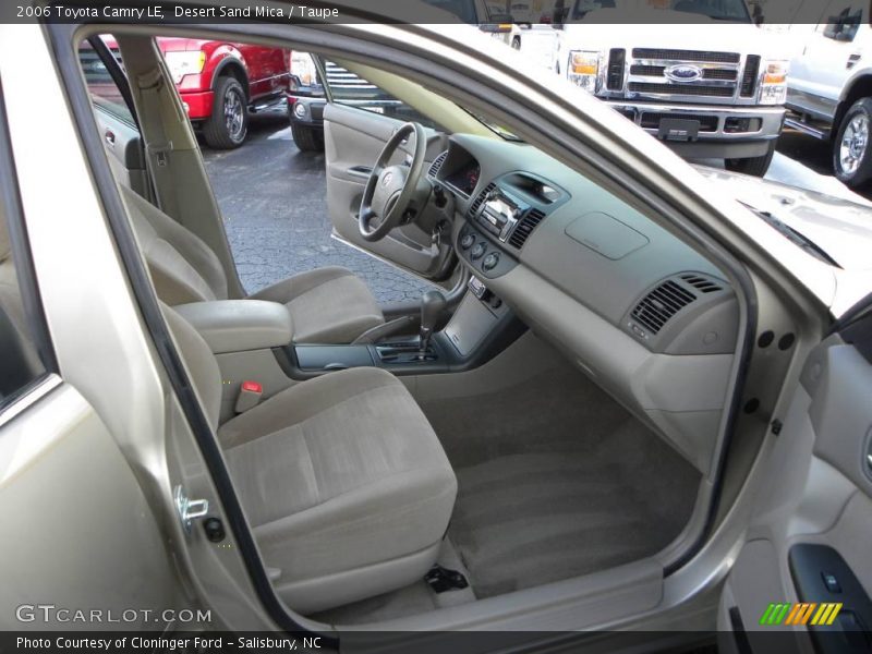 Desert Sand Mica / Taupe 2006 Toyota Camry LE