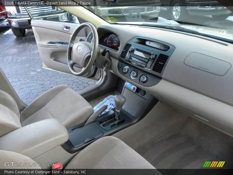 Desert Sand Mica / Taupe 2006 Toyota Camry LE