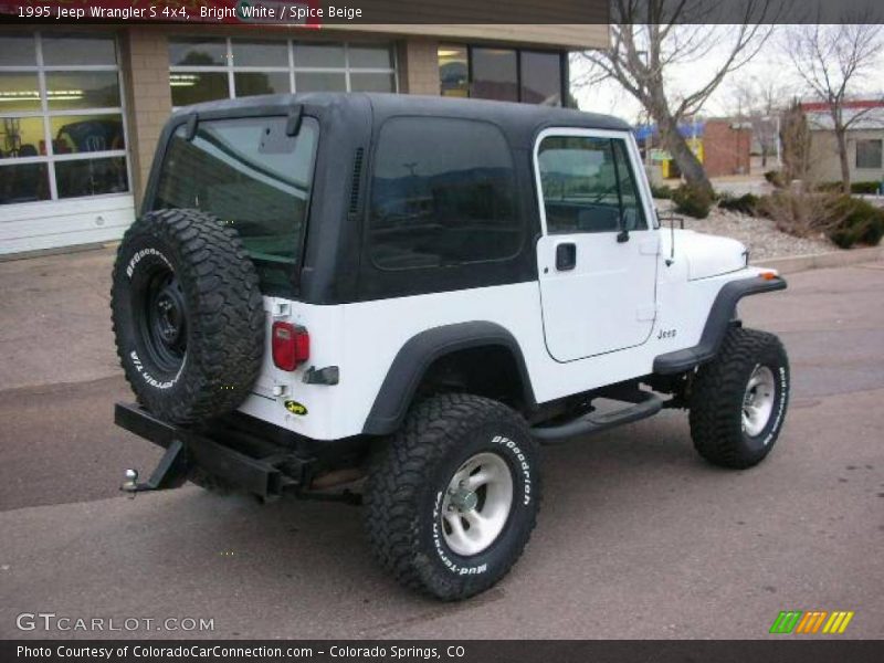 Bright White / Spice Beige 1995 Jeep Wrangler S 4x4