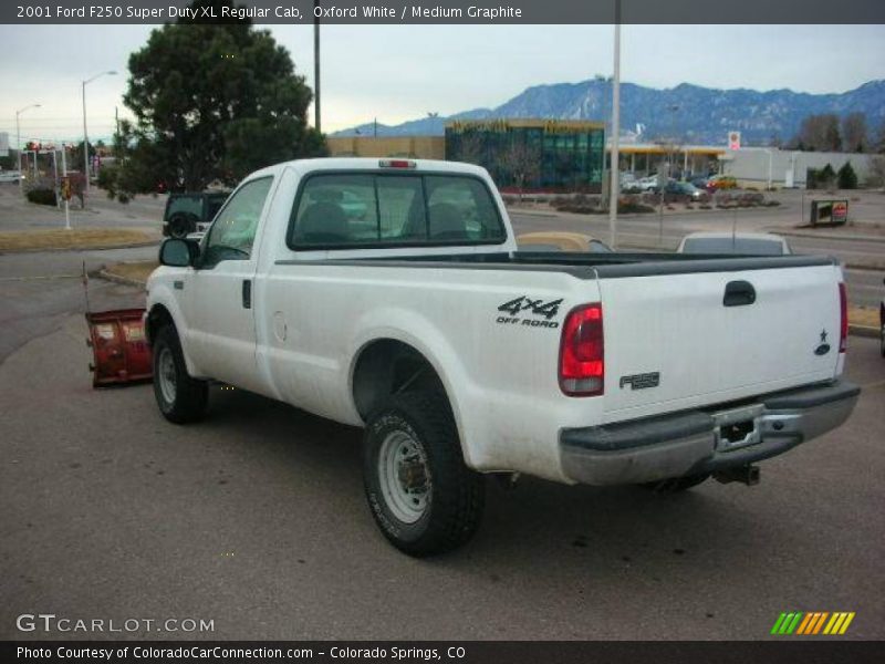 Oxford White / Medium Graphite 2001 Ford F250 Super Duty XL Regular Cab