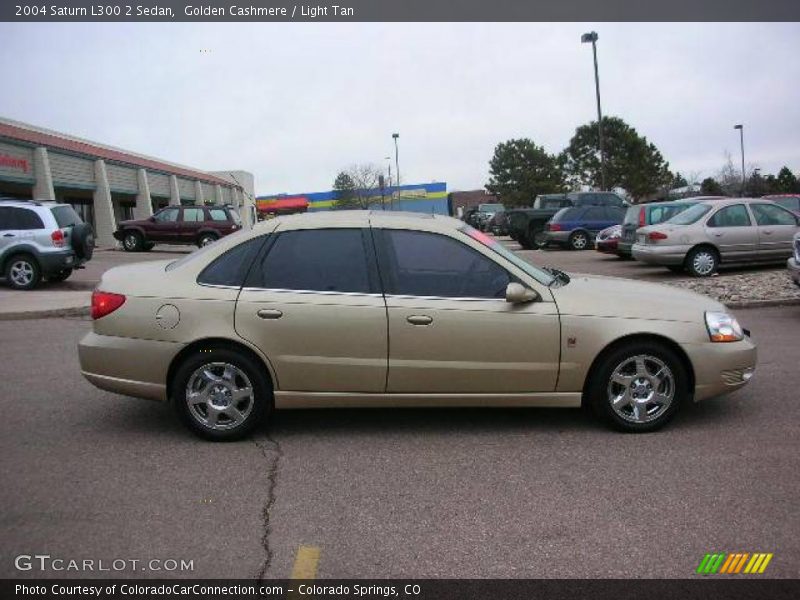 Golden Cashmere / Light Tan 2004 Saturn L300 2 Sedan